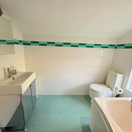 Hébergement de vacances Victorian 2 Bedroom House Near Centre *